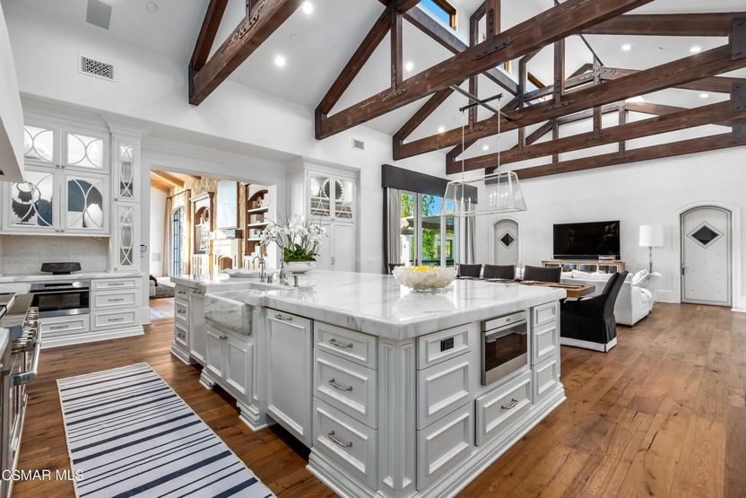 Realtor.com - John Fogerty Home 3