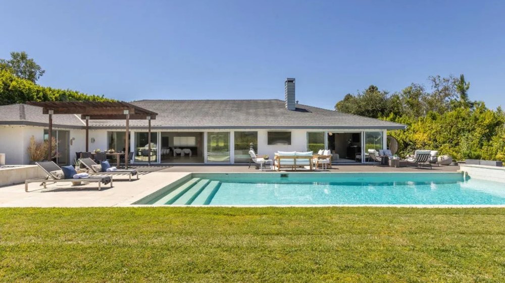 Josh Duhamel's Encino home for sale