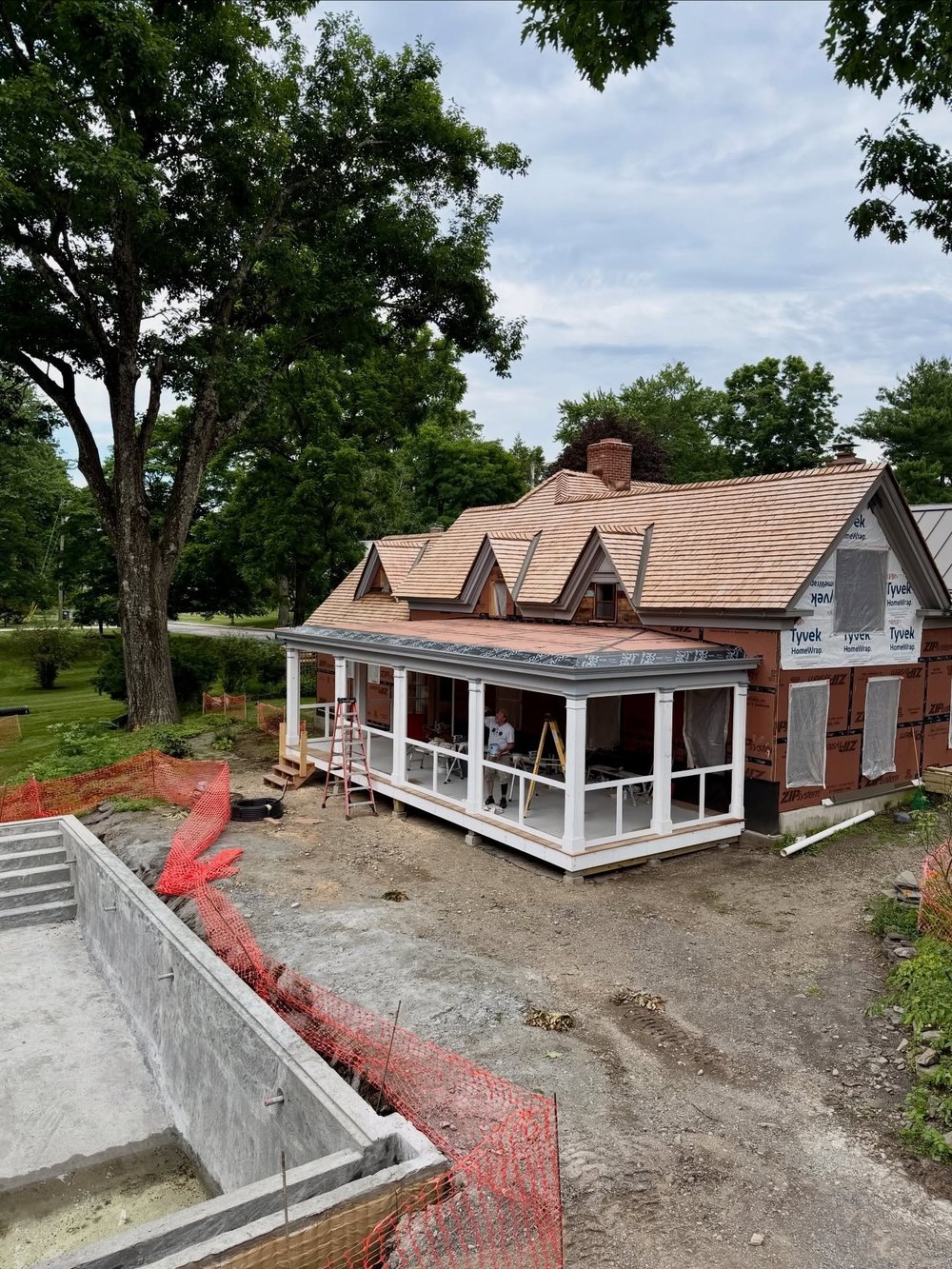 Leslie Bibb Shares Glimpse At Renovations At Upstate New York Home