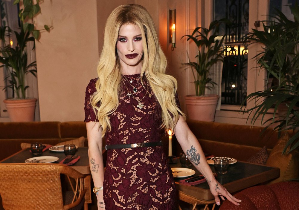 Kelly Osbourne Takes Over Neighbourhood Restaurant At Tower House For Intimate Soiree With Friends